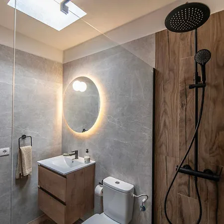 Club Valena 48 Sea Views, Wifi, Close To & Amenities At Matagorda