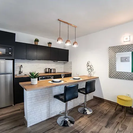 Club Valena 48 Sea Views, Wifi, Close To & Amenities At Matagorda Apartamento Puerto del Carmen (Lanzarote)